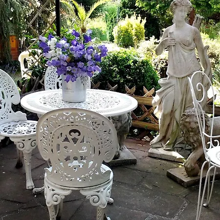 Aux Deux Clefs Hotel 2*